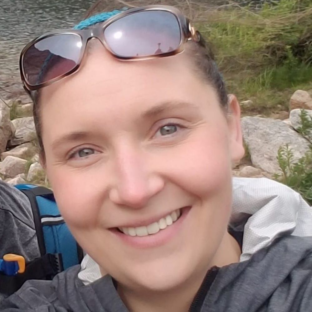 Meet your Posher, Rebecca